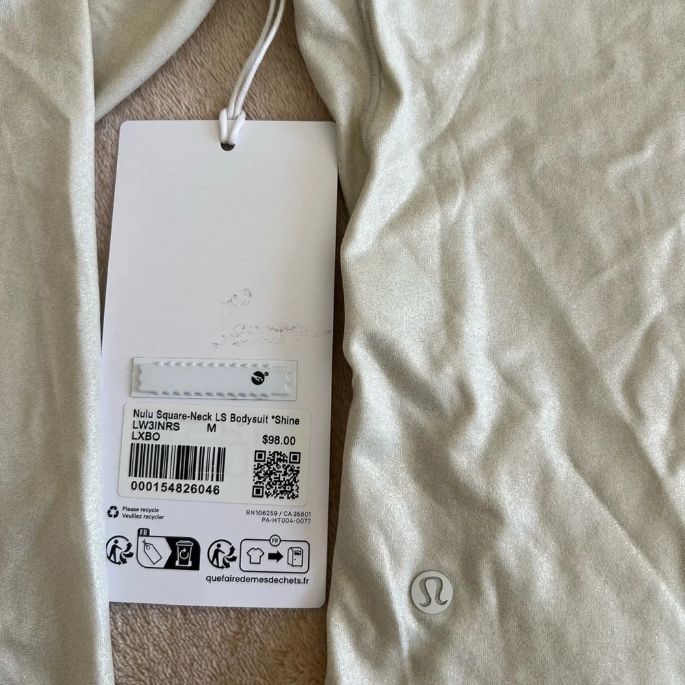 Lululemon Wundermost Ultra-Soft Nulu Square-Neck LS Bodysuit *Shine - Picture 3 of 3